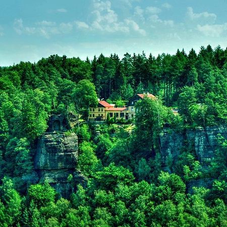 Hotel Garni Belveder Hřensko Exteriör bild