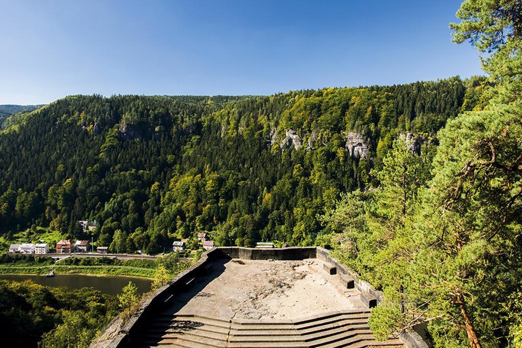 Hotel Garni Belveder Hřensko Exteriör bild